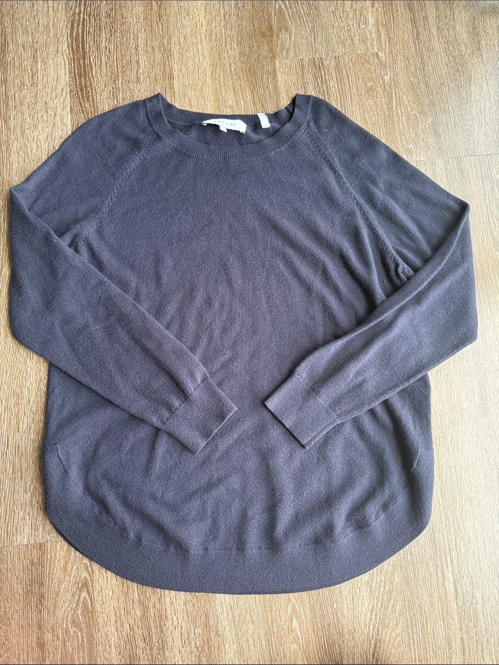 Lark & Ro Crewneck Sweater